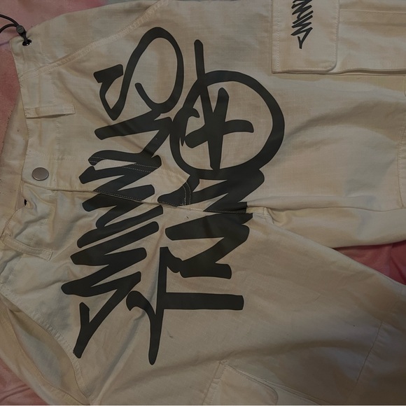 Pantalon minus Two vrai acheté sur le site à 250 il y a un an. taille Small - Picture 2 of 8